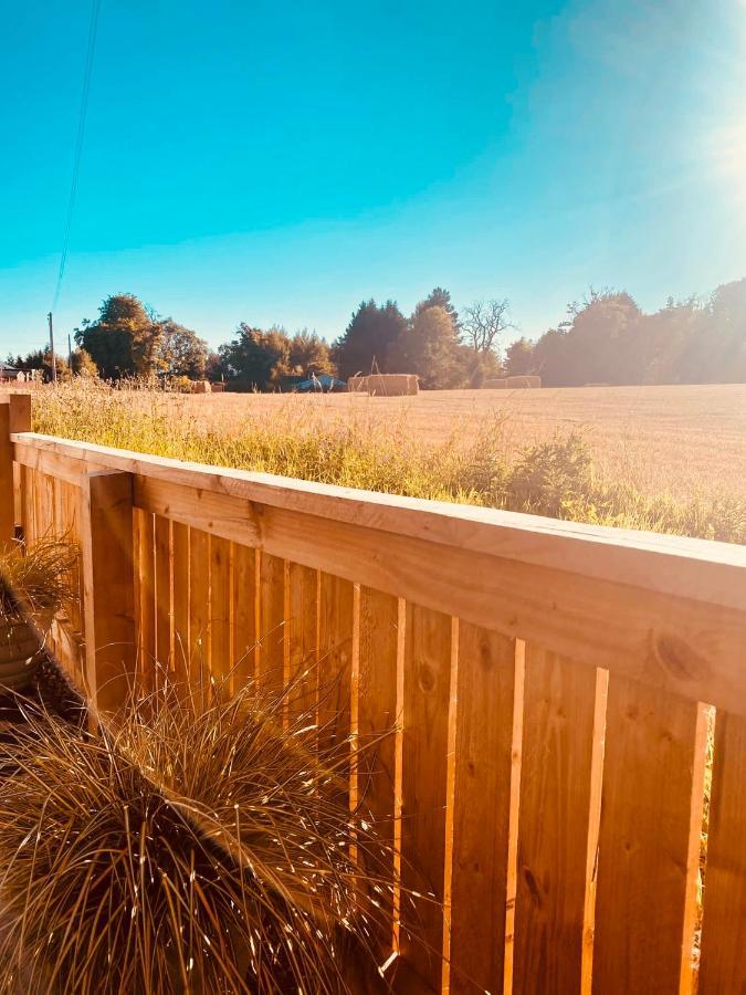 'Wardlaw View' Luxury Studio Apartment With Stunning View Kirkhill Extérieur photo