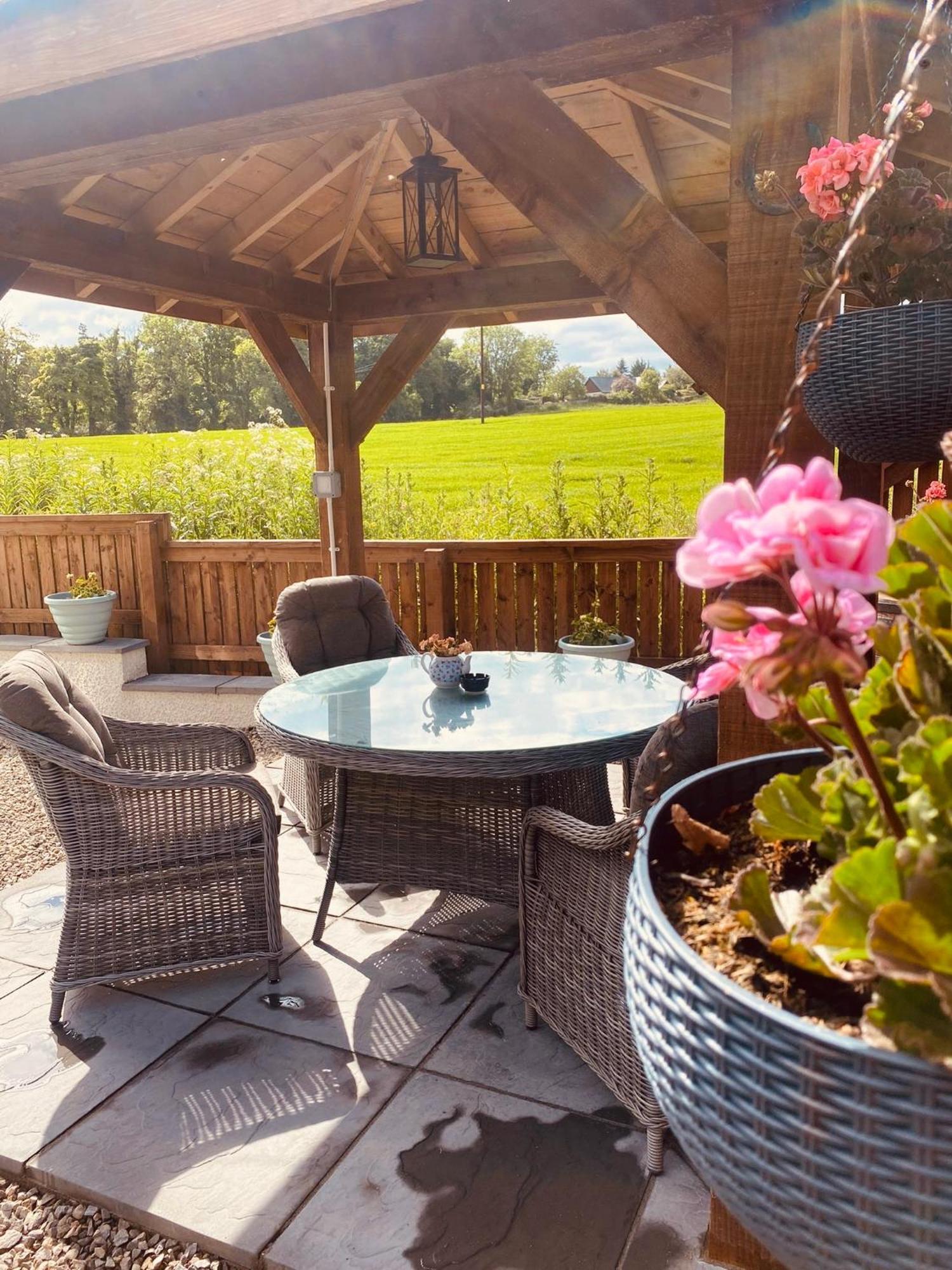 'Wardlaw View' Luxury Studio Apartment With Stunning View Kirkhill Extérieur photo